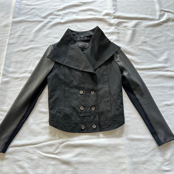 BCBG MaxAzria Cropped Blazer/Jacket, XS, Black - Picture 12 of 12